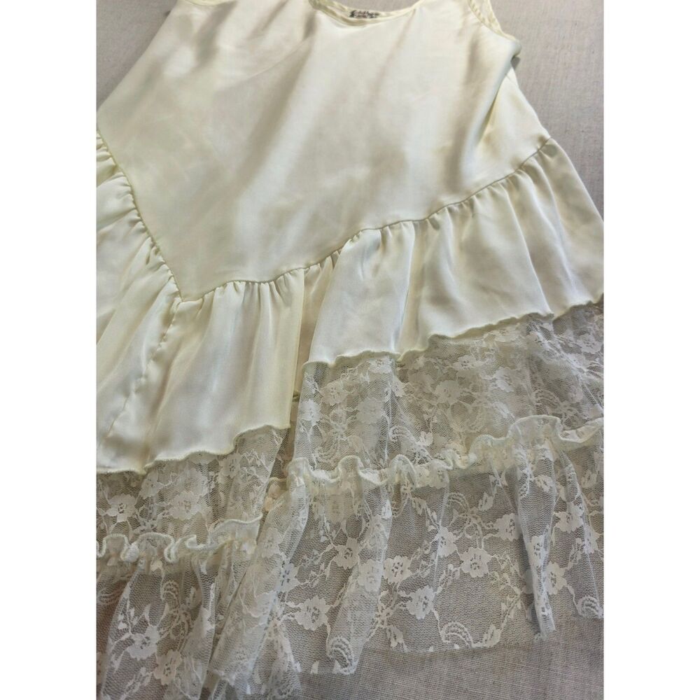 Free People Intimately Young And In Love Mini Slip Dress Ivory Tofu Lace Medium - Picture 4 of 7